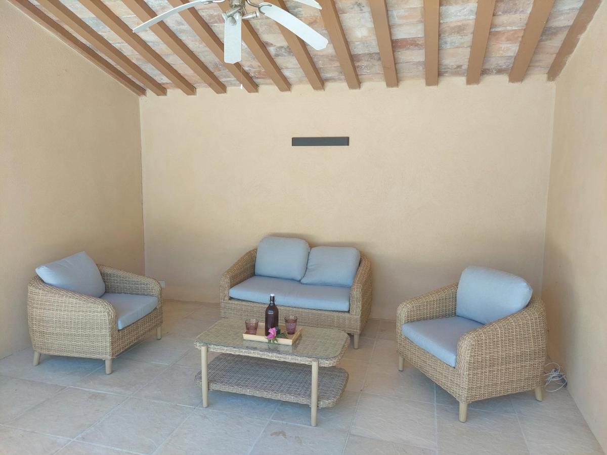 Mas La Gentille ,,, A La Campagne , Beautiful Outdoor , Swimming Pool , Pool House , Nice Green Garden , Bbq ,,, Only For You , Pour Passer Un Sejour Inoubliable Pernes-les-Fontaines Eksteriør billede