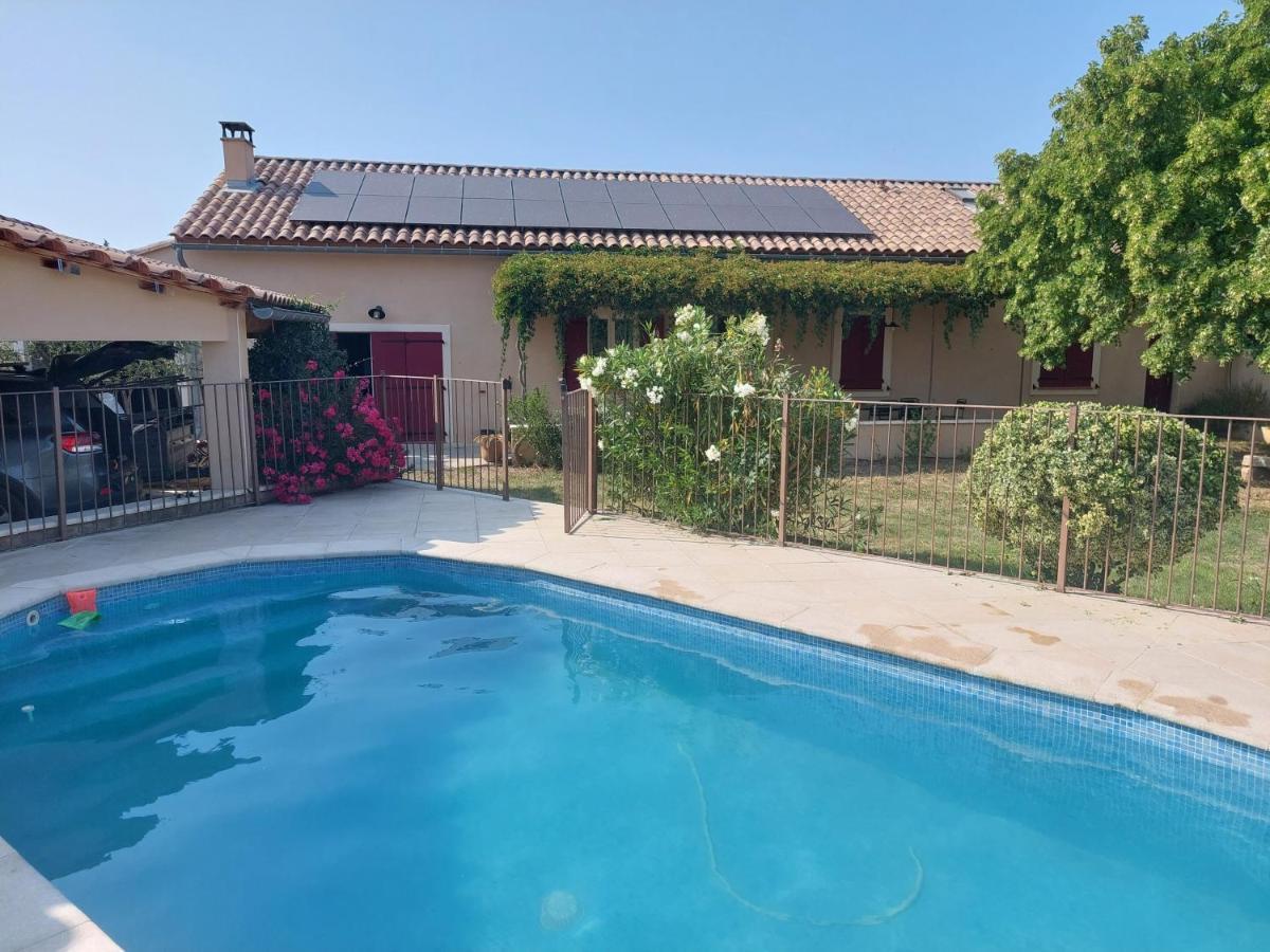 Mas La Gentille ,,, A La Campagne , Beautiful Outdoor , Swimming Pool , Pool House , Nice Green Garden , Bbq ,,, Only For You , Pour Passer Un Sejour Inoubliable Pernes-les-Fontaines Eksteriør billede